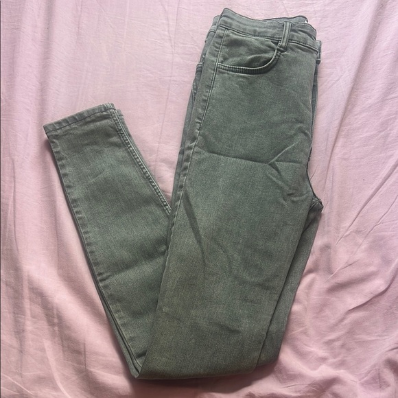 Zara Denim - Zara Gray High Waisted Skinny Jeans — US 4